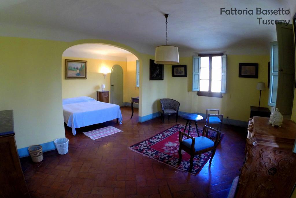 Bassetto Guesthouse & Apartments Certaldo Rum bild