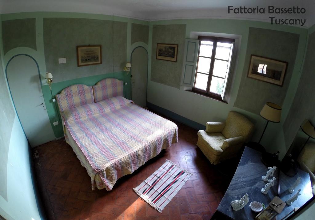 Bassetto Guesthouse & Apartments Certaldo Rum bild